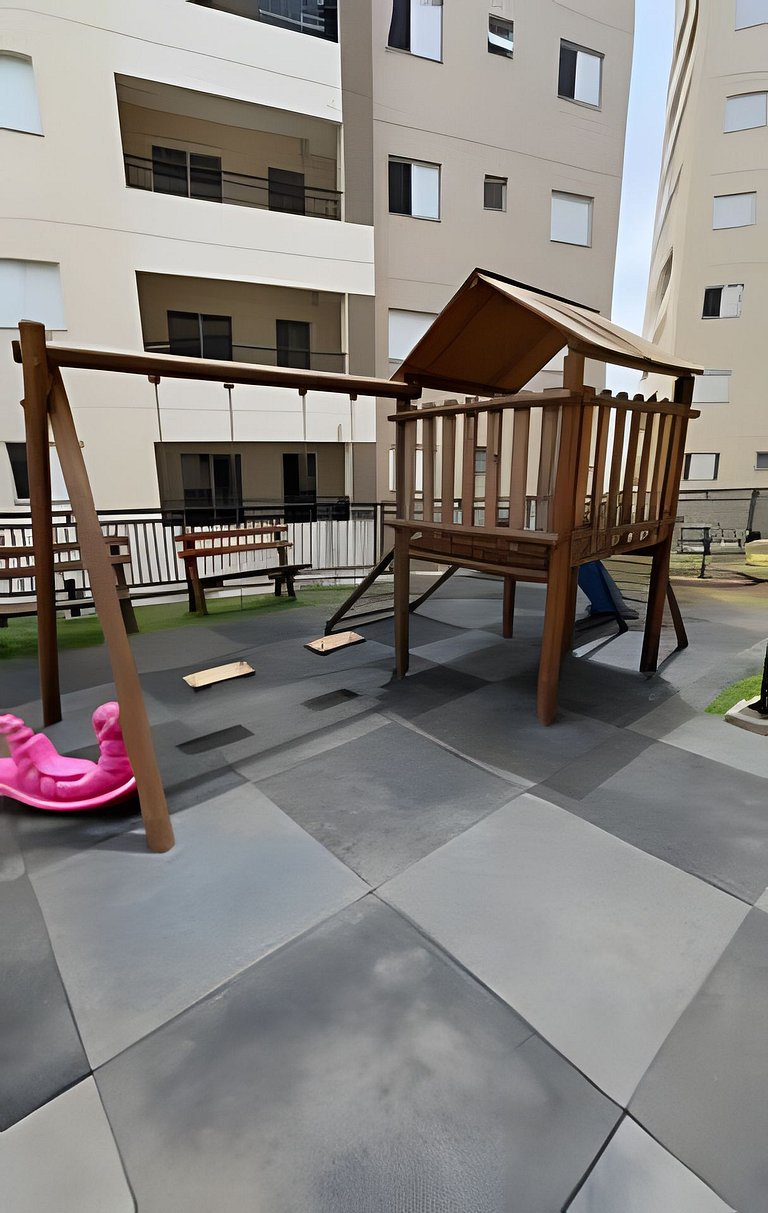 Apartamento completo com vaga, varanda e piscina