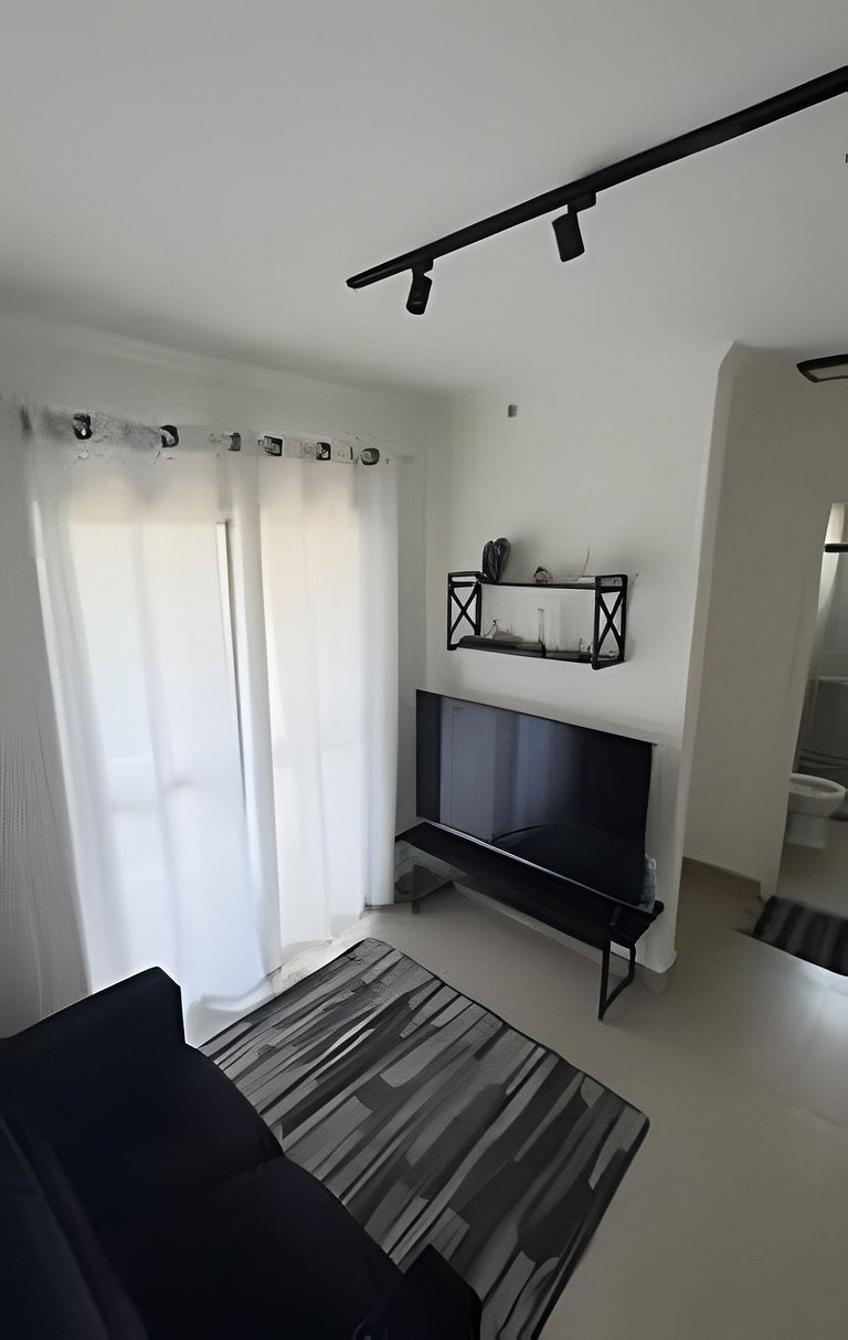 Apartamento completo com vaga, varanda e piscina