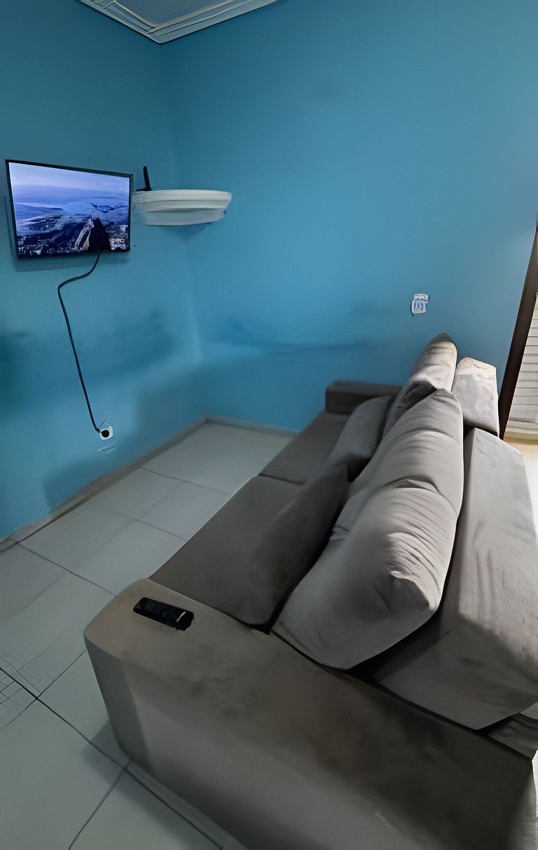 Suíte Espaçosa SmarTV, Cama Queen e Varanda