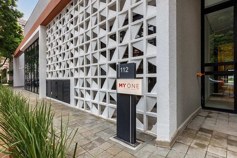 Apto moderno Decorado com Varanda