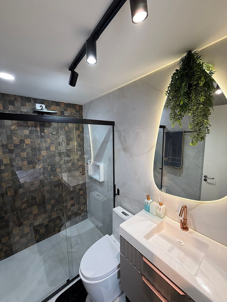 Apto moderno Decorado com Varanda