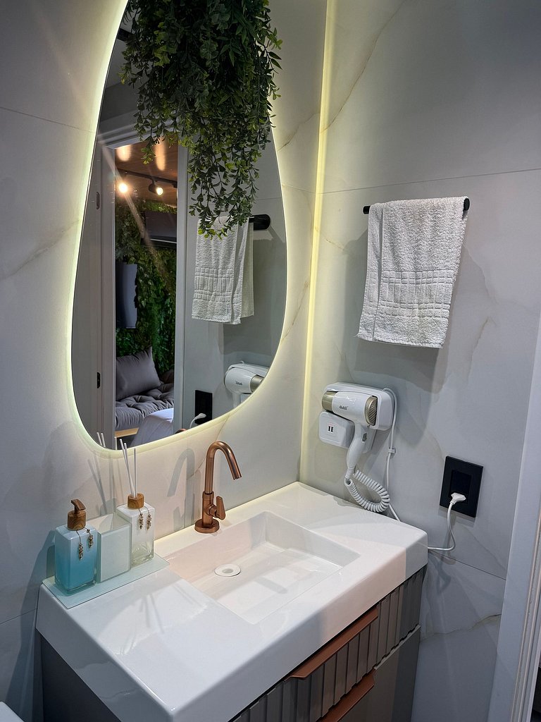 Apto moderno Decorado com Varanda