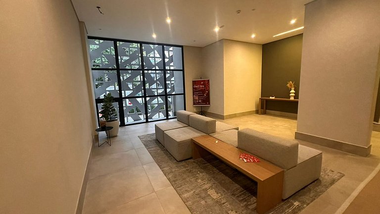 Apto moderno Decorado com Varanda
