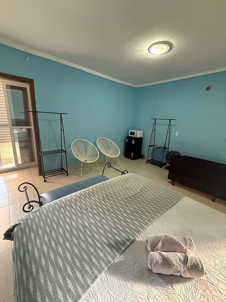 Loft amplo 97m2 com terraço e TVSmart